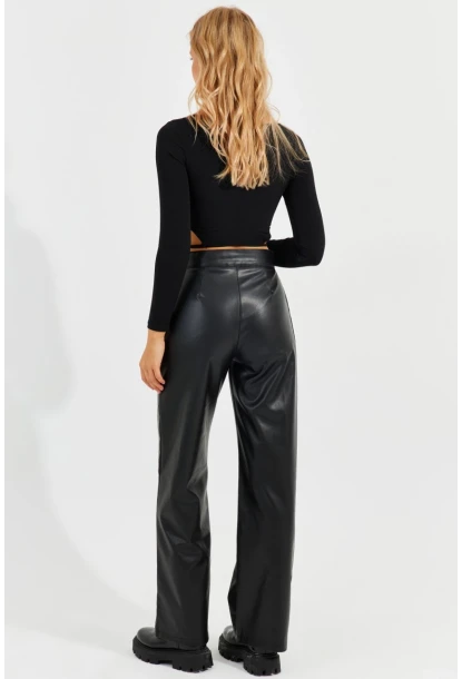 Kadın Siyah Cırtlı Deri Pantolon ELA3088