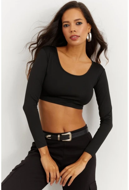 Kadın Siyah Crop Bluz CG261