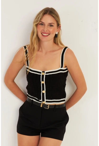 Kadın Siyah Düğme Detaylı Triko Crop Bluz MSS134