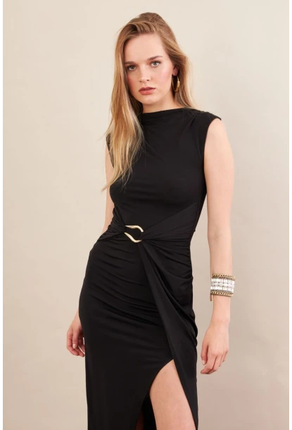 Kadın Siyah Eteği Kruvaze Tokalı Midi elbise KED7340