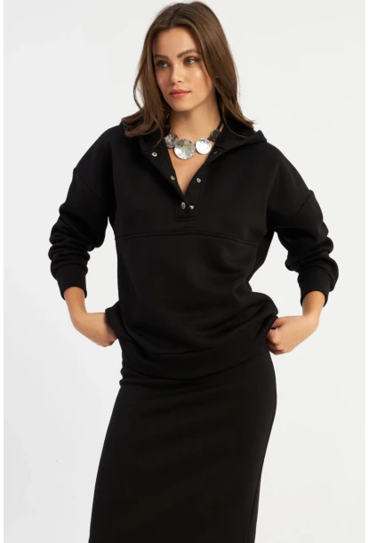 Kadın Siyah Kapüşonlu Çıtçıtlı Sweatshirt TF22