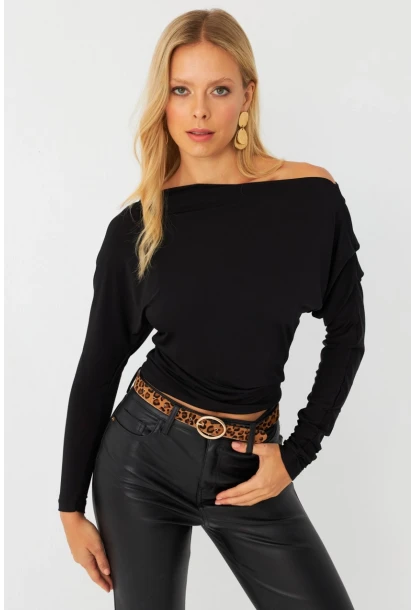 Kadın Siyah Kayık Yaka Bluz DMR382-1