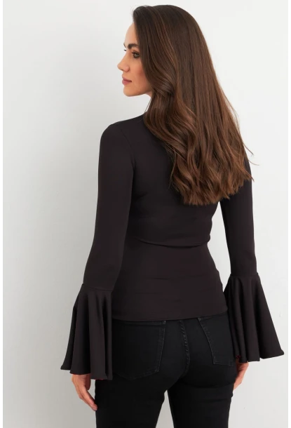 Kadın Siyah-Kırmızı Kontrast Çan Kollu Bluz EY3013