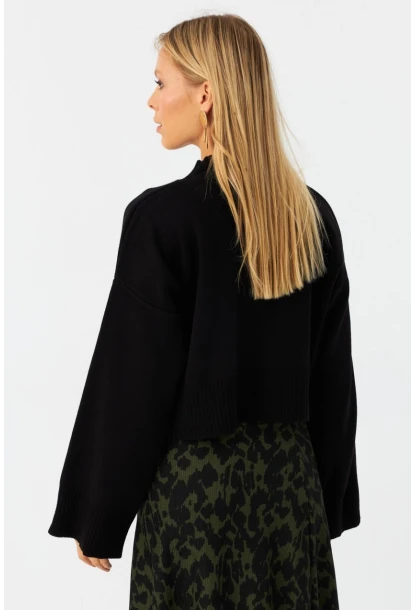 Kadın Siyah Kısa Kazak YİL559