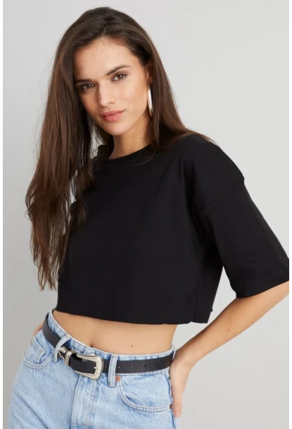 Kadın Siyah Kısa Salaş Bluz BE1000