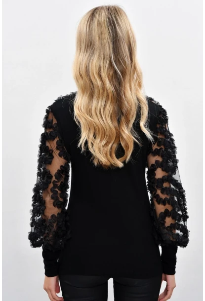 Kadın Siyah Kolları Tül Fırfır Aksesuarlı Bluz BK894