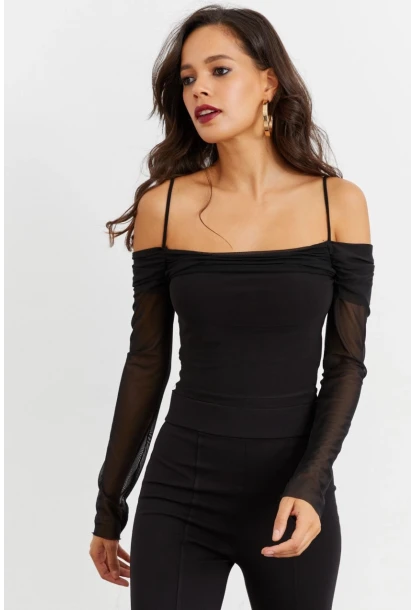 Kadın Siyah Kolları Tül Madonna Yaka Crop Bluz B1927