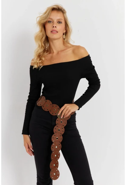 Kadın Siyah Madonna Yaka Kaşkorse Bluz EY2852