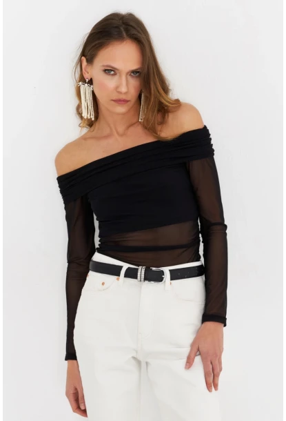 Kadın Siyah Madonna Yaka Tül Bluz MTK13241
