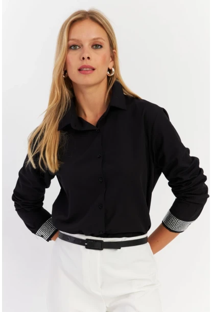 Kadın Siyah Manşeti Taşlı Gömlek MZER415