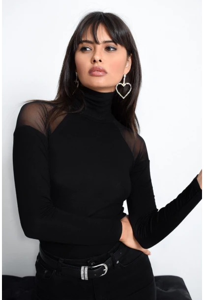 Kadın Siyah Omuzları Tül Bluz TZ2075