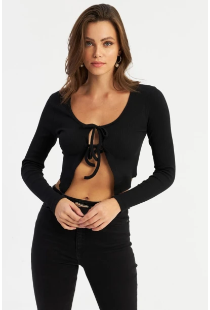 Kadın Siyah Önü Bağlamalı Kaşkorse Crop Bluz AYD381