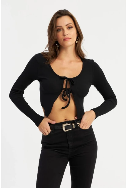 Kadın Siyah Önü Bağlamalı Kaşkorse Crop Bluz AYD381