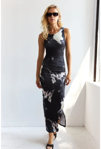 Kadın Siyah Önü Büzgülü Desenli Midi Elbise HC1581