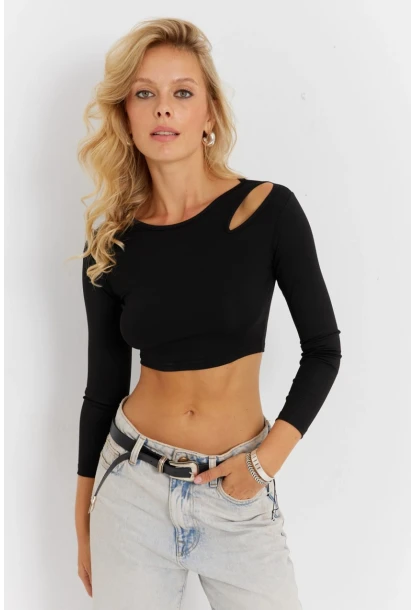 Kadın Siyah Pencereli Crop Bluz CG363