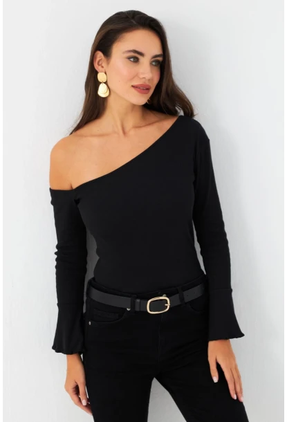 Kadın Siyah Prenses Kol Kaşkorse Bluz TF34
