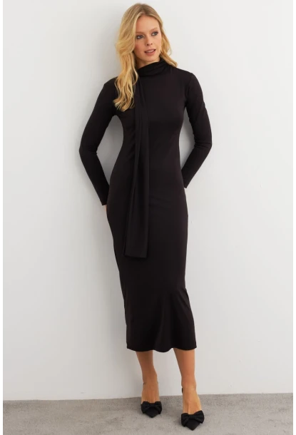 Kadın Siyah Şal Detaylı Midi Elbise MEY3010