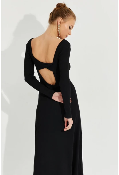 Kadın Siyah Sırt Detaylı Kaşkorse Midi Elbise EY2603