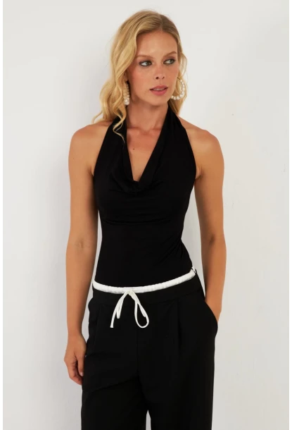 Kadın Siyah Sırtı Açık Çıtçıtlı Body LPP1295