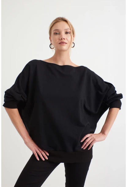 Kadın Siyah Sırtı Açık Yarasa Kol Sweatshirt B161