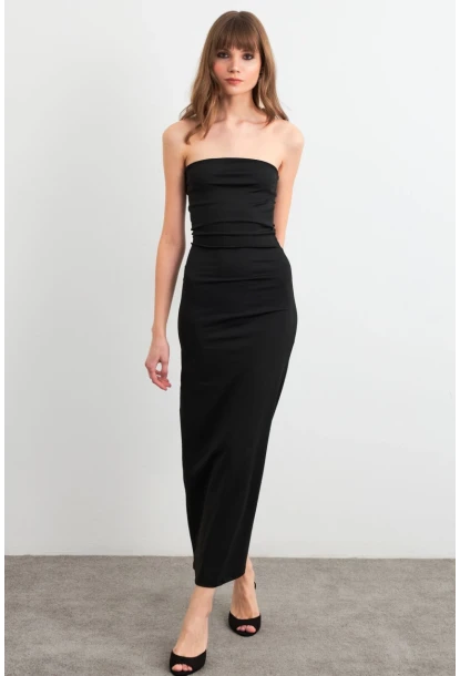 Kadın Siyah Straplez Yırtmaçlı Midi Elbise XC005