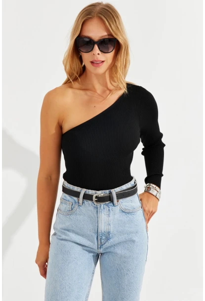 Kadın Siyah Tek Omuz Triko Bluz YV204