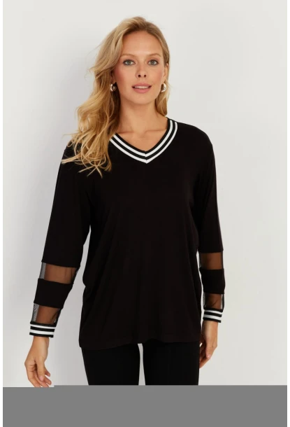 Kadın Siyah Tül Detaylı Bluz ST830