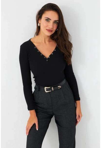 Kadın Siyah V Yaka Çıtçıtlı Kaşkorse Bluz TF43