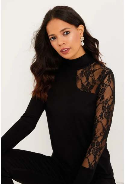 Kadın Siyah Yarım Balıkçı Dantelli Bluz BK1276