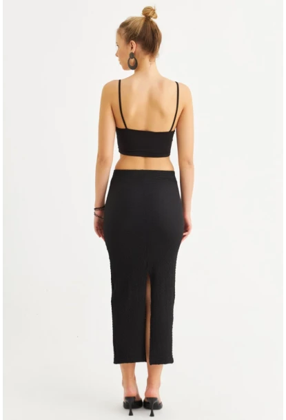 Kadın Siyah Yırtmaçlı Bürümcük Midi Etek ZH329