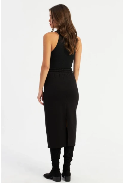 Kadın Siyah Yırtmaçlı Sweat Etek TF24