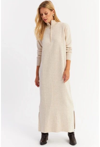 Kadın Taş Yakası Fermuarlı Triko Maxi Elbise MNUV10