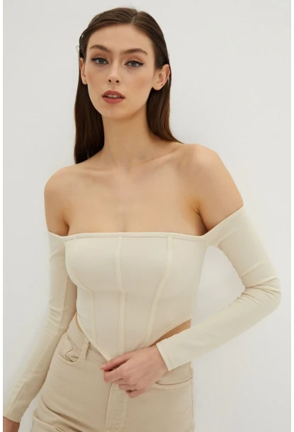 Kadın Vanilya Sırt Fermuarlı Crop Bluz B518