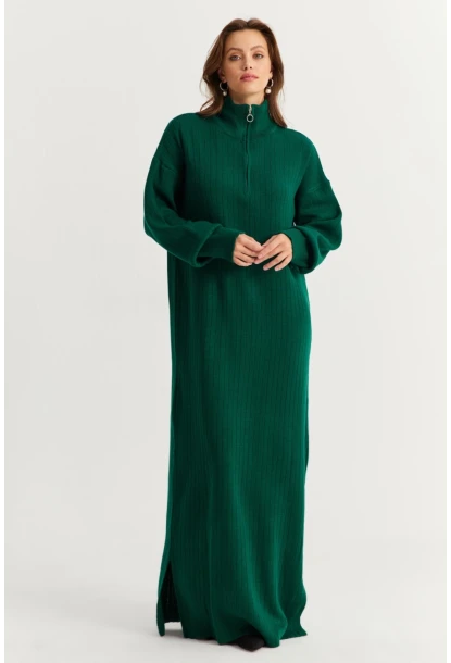 Kadın Zümrüt Yeşil Yakası Fermuarlı Triko Maxi Elbise MNUV10