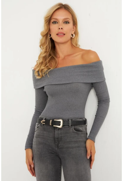 Kadın Antrasit Madonna Yaka Kaşkorse Bluz XL2210