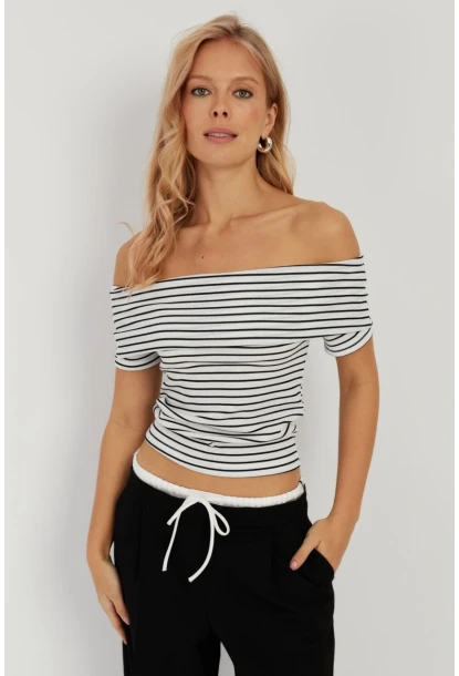 Kadın Beyaz Çizgili Madonna Bluz YZ1001