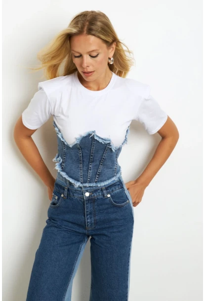 Kadın Beyaz Denim Bloklu Vatkalı  Bluz YZ636