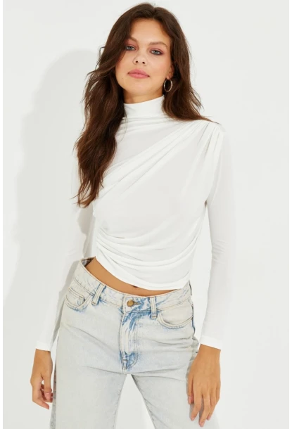 Kadın Beyaz Drapeli Bluz LPP1226