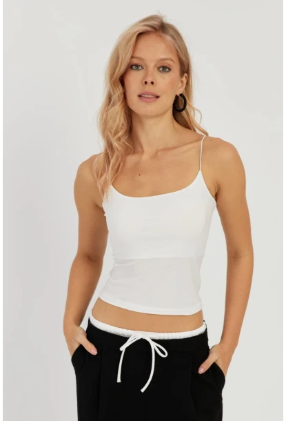 Kadın Beyaz İp Askılı Bluz GÇ154