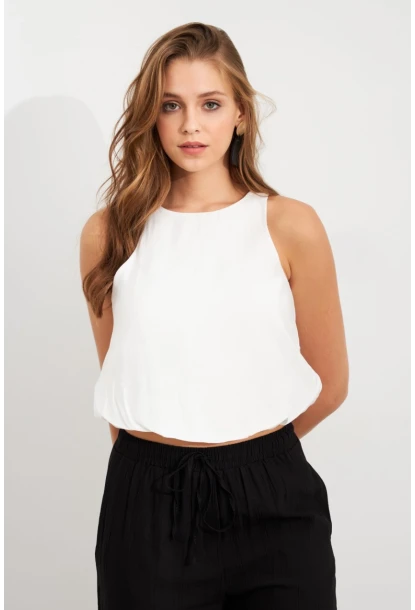 Kadın Beyaz Kolsuz Balon Bluz SAN101