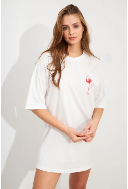 Kadın Beyaz Oversize Pijama T-Shirt TPG14