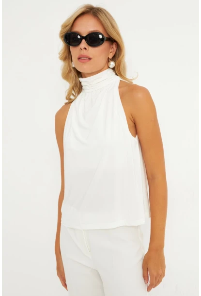 Kadın Beyaz Sırtı Düğmeli Bluz ELT3963