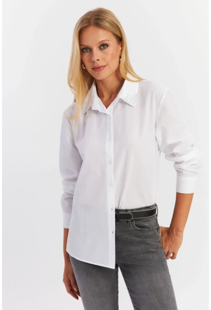 Kadın Beyaz Yakası Taşlı Gömlek MZER413