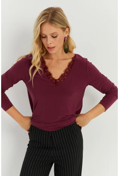 Kadın Bordo Dantel Detaylı Bluz AYD264