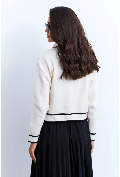 Kadın Ekru Düğme Aksesuarlı Kazak MCNG802