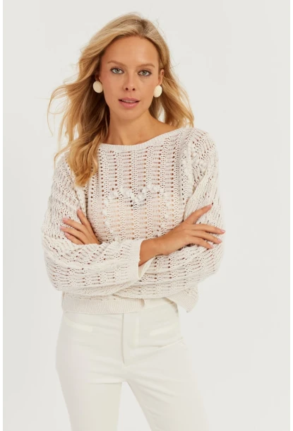 Kadın Ekru Kalpli Ajurlu Triko Bluz MİW3761