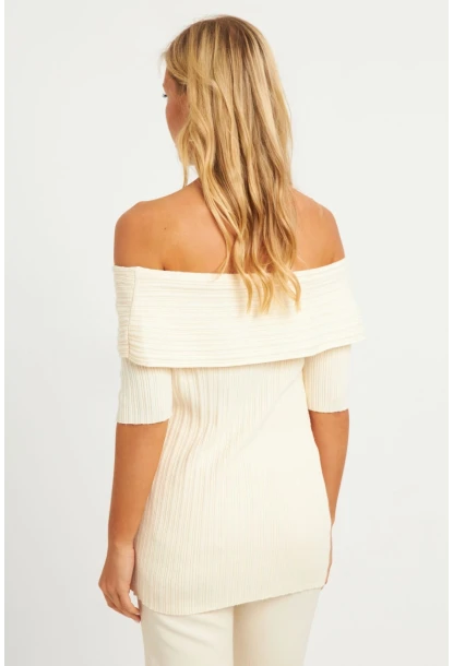 Kadın Ekru Madonna Yaka Triko Bluz KZ538