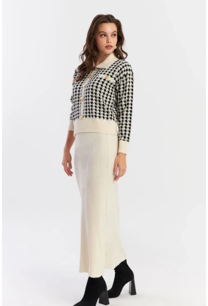 Kadın Ekru-Siyah Kazayağı Desenli Triko Takım NUV36