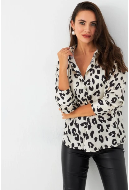 Kadın Ekru-Siyah Leopar Desenli Saten Gömlek SHR9
