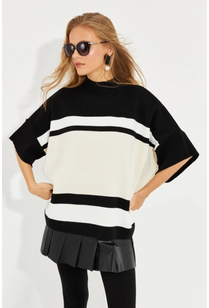 Kadın Ekru-Siyah Panço Kazak SF2513